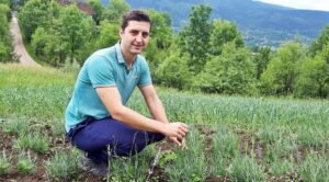 Read more about the article Historičar – poljoprivrednik/Ne možete znati šta sve možete dok ne pokušate