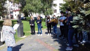 Read more about the article O značaju i položaju žena kroz vrijeme mladi Jajca učili kroz feminističku radionicu u Banjaluci