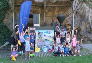 Read more about the article Kreativna reciklaža sa jajačkim mališanima