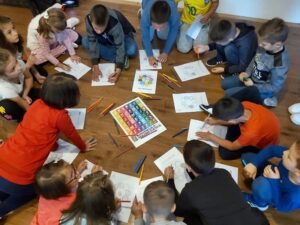 Read more about the article Kroz kino druženje djeca učila o svojim pravima i zdravom odrastanju