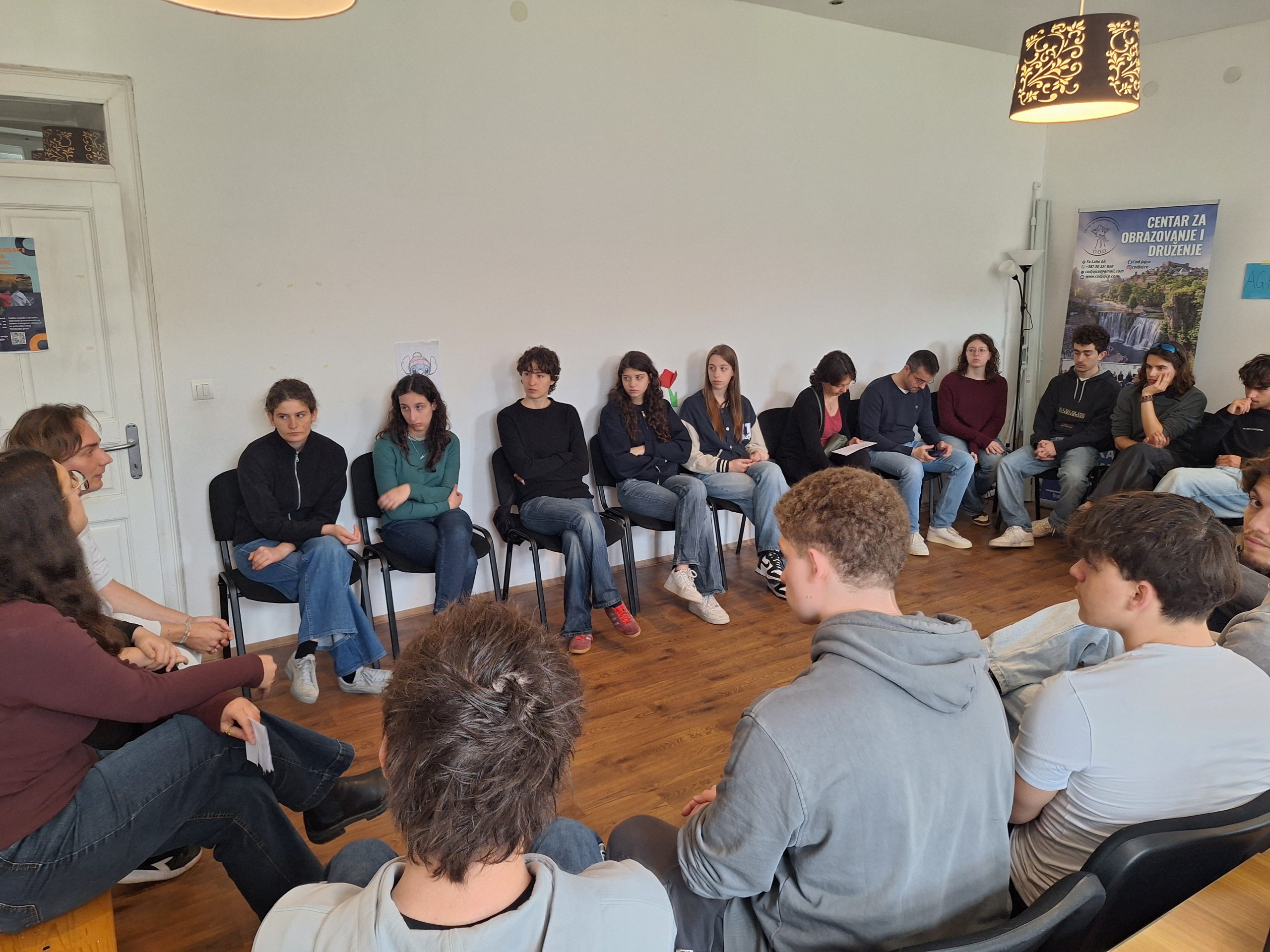 You are currently viewing COD Jajce ugostio učenike iz Italije u okviru studijske posjete BiH